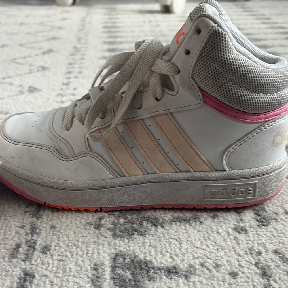 Adidas White and Pink Sneakers